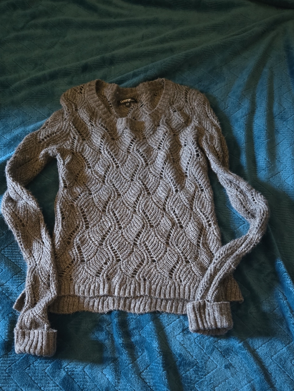 4/$20 George Women's Grey Cable-Knit Crewneck Sweater